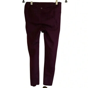 Athleta Maroon Scoop Cropped Leggings Size Small